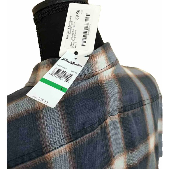 🔥NWT🔥Plaid Lightweight Button-Down Flannel - Picture 9 of 15